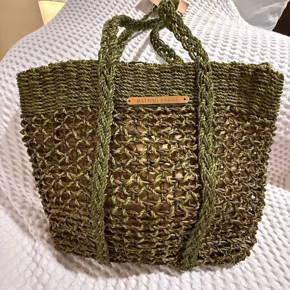 Bayong Anicia Green Woven Straw Tote Bag